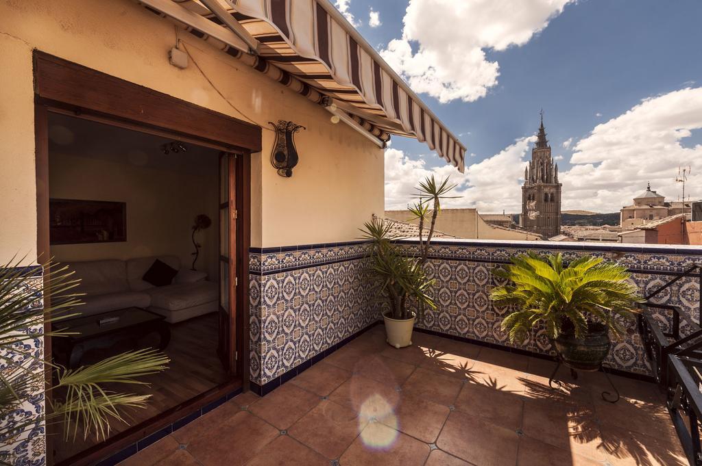 Atico-Terraza Imperial Apartamento Toledo Quarto foto